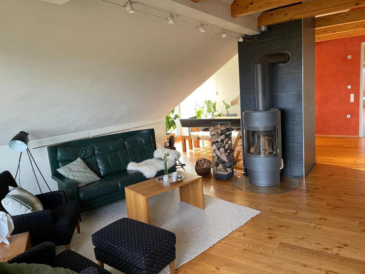 Ferienwohnung Nussbaum-Nest Хаузен Екстериор снимка