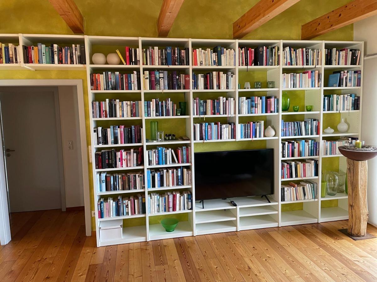 Ferienwohnung Nussbaum-Nest Хаузен Екстериор снимка
